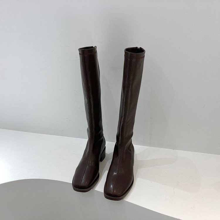 Giày bốt martin IELGY mũi vuông phối khóa kéo phía sau cá tính cho nữ