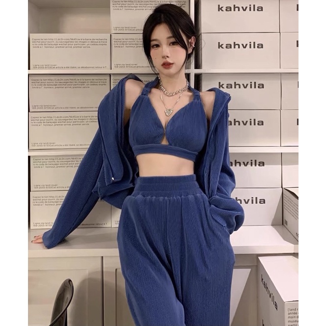 Áo + quần thể thao Ulzzang