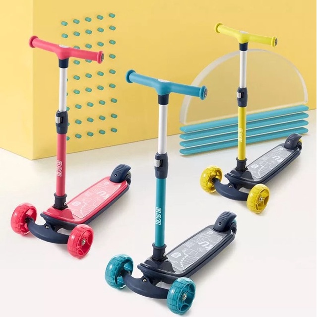Xe scooter cho bé KUB, xe trượt cao cấp trẻ em có 3 bánh phát sáng vĩnh cửu, thể gấp gọn và chịu lực 100kg