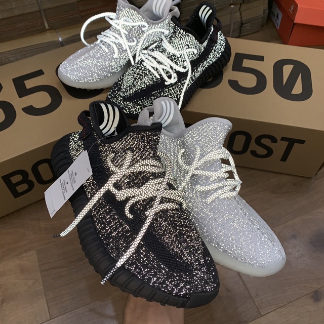 | New + Ảnh Thật | Giày Yeezy V2 350 Trắng Đen Full phản quang | BigBuy360 - bigbuy360.vn