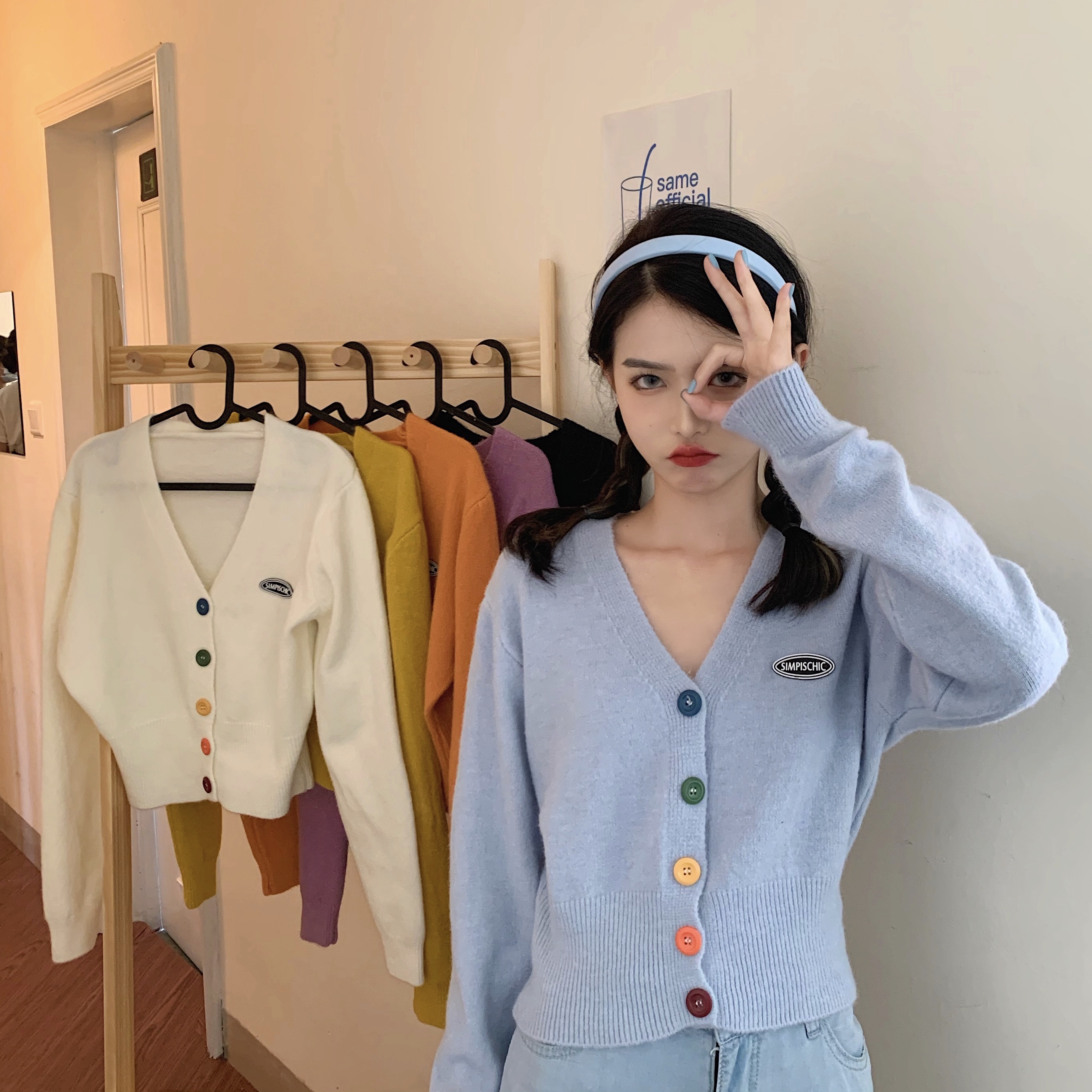 Áo Khoác Cardigan Dài Tay Cổ Chữ V Phối Nút Phong Cách Hàn Quốc 7285 | BigBuy360 - bigbuy360.vn