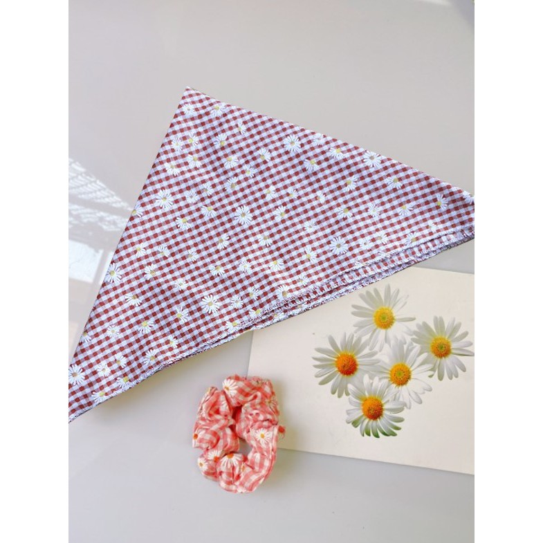 Khăn bandana turban vải kẻ caro hoa cúc nữ tính,khăn đội đầu quàng cổ chang chí