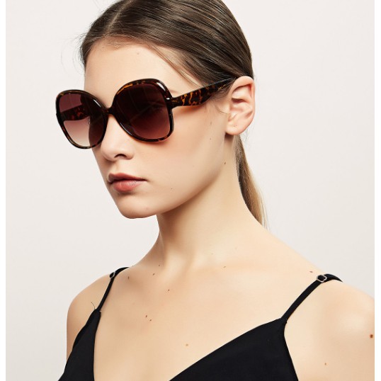 Kính mát thời trang | BigBuy360 - bigbuy360.vn