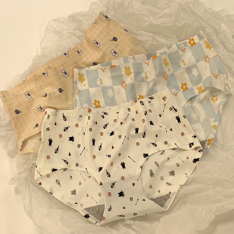 Quần Lót Lụa Mát Không Đường May Kháng Khuẩn Thoáng Khí Thời Trang Cho Nữ