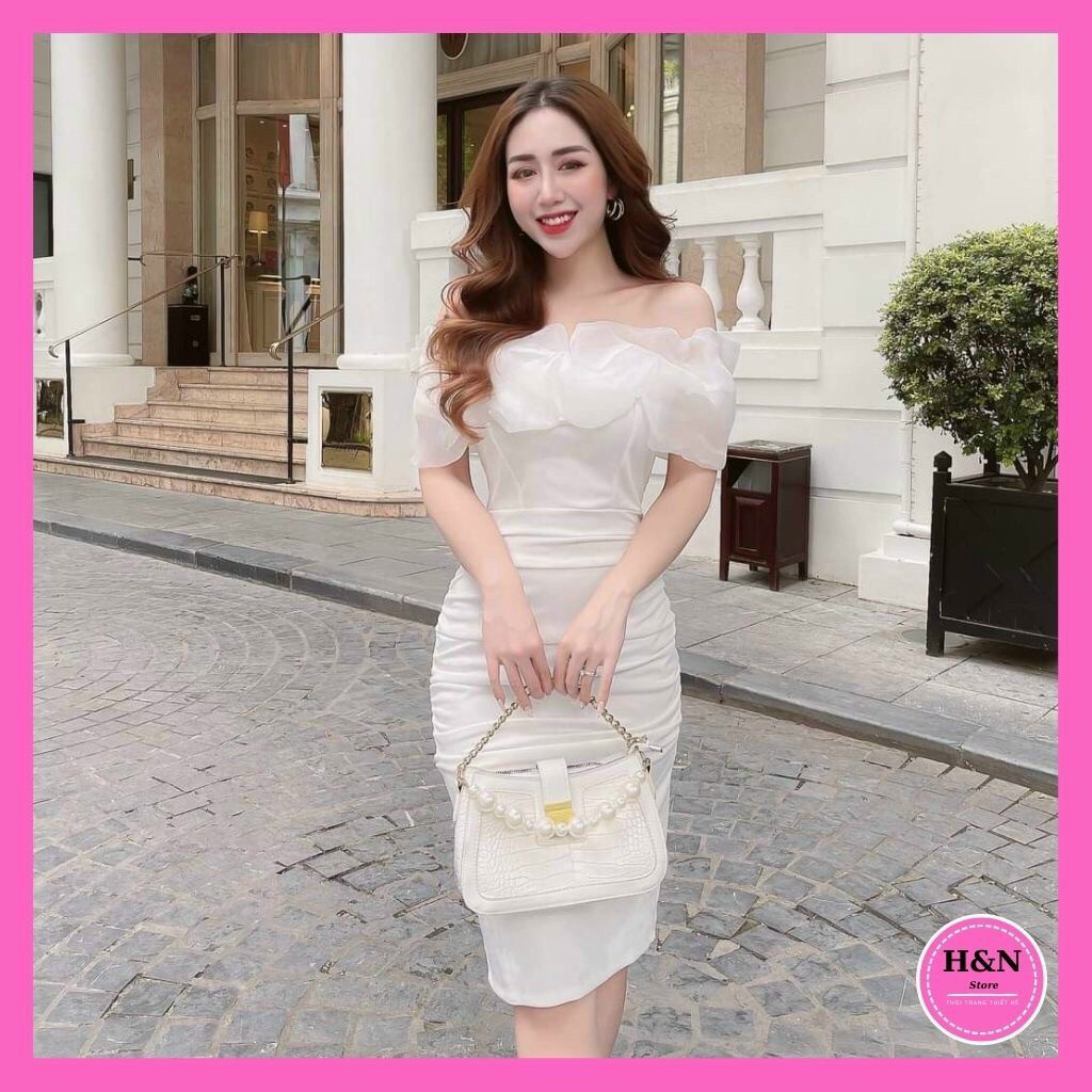 Đầm body trễ vai dáng dài phối voan xếp ly có mút ngực