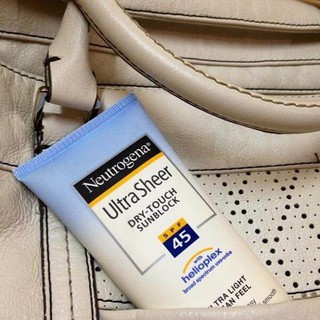 Kem Chống Nắng Lâu Trôi Neutrogena Ultra Sheer SPF 45 PA +++ 88ml