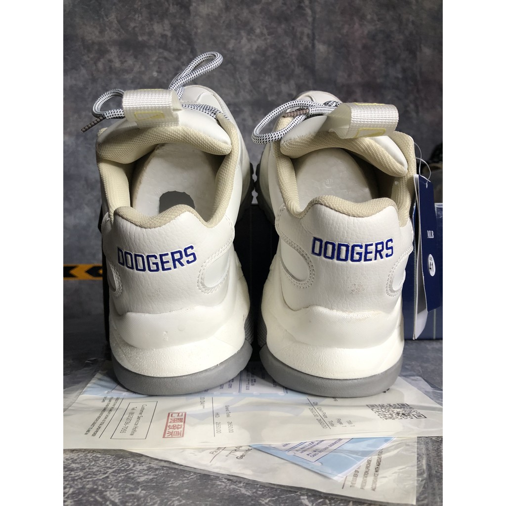 💕 💕 Giày thể thao m Ib giày sneacker LA nam nữ 36-44