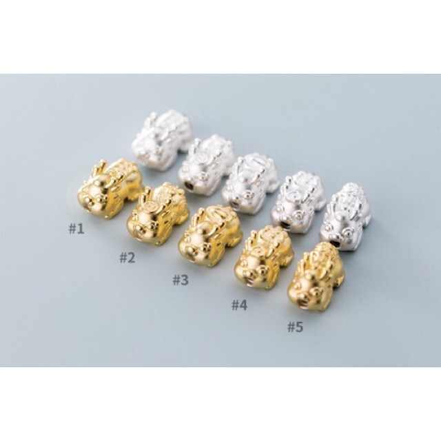 KHO SỈ  Charm Tỳ Hưu bạc mập cõng kim tiền - Hàng bạc tốt loại 1 cực đẹp PH303