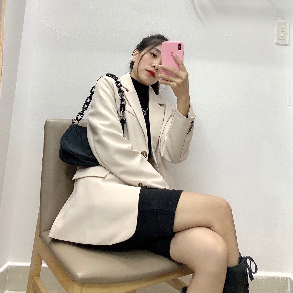 Blazer Trắng kem Oversize – Phong cách Hàn Quốc, hình thật shop TD Design chụp | BigBuy360 - bigbuy360.vn