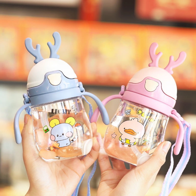 Bình tập uống nước cho bé có ống hút silicon mềm bình hút nước cho bé sừng hưu có dây đeo cute B5