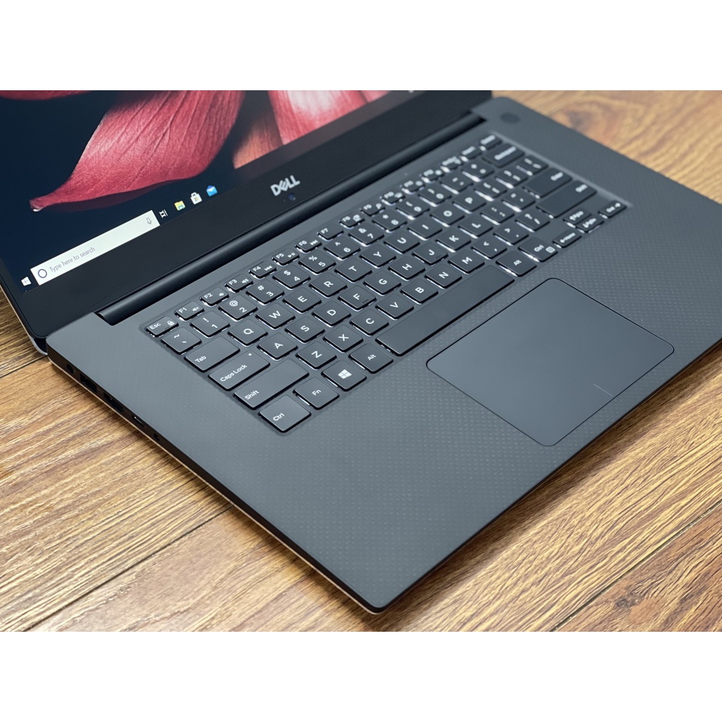 Dell XPS 9570 i5 8300H 8G SSD 256G 15.6FHD IPS 99% 1.8kg led KB Finger | BigBuy360 - bigbuy360.vn