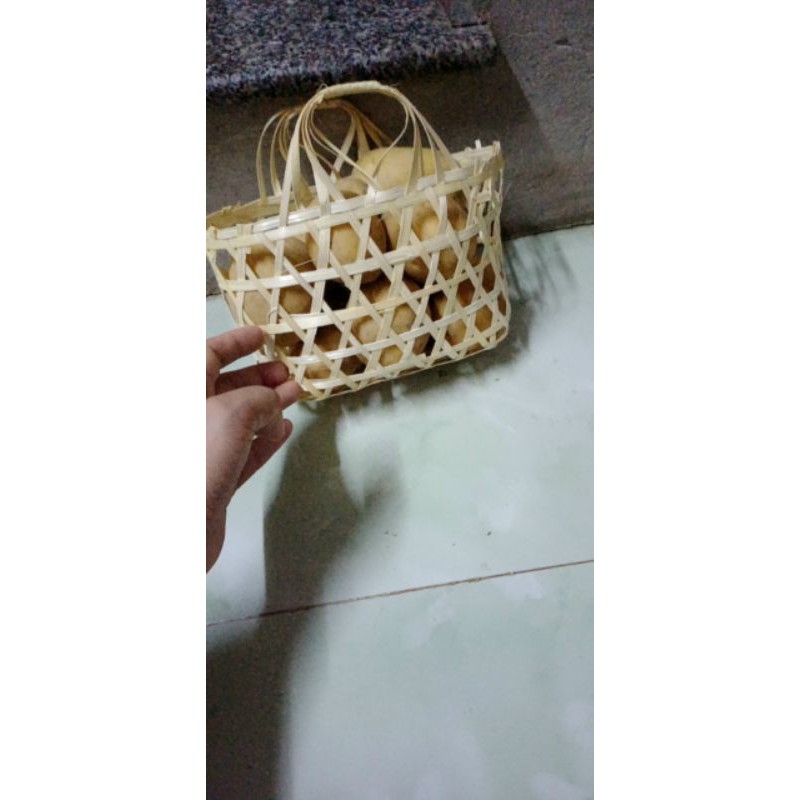 Giỏ trứng, giỏ đựng hoa trang trí