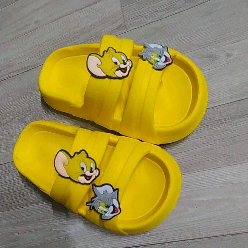 Dép Bánh Mì Trẻ Em 2 Quai Cho Bé Hình ngộ nghĩnh
