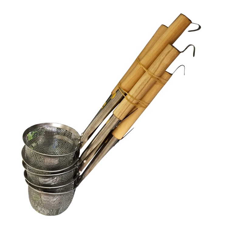 Vợt trụng hủ tiếu