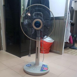Quạt lửng lioa QL-300