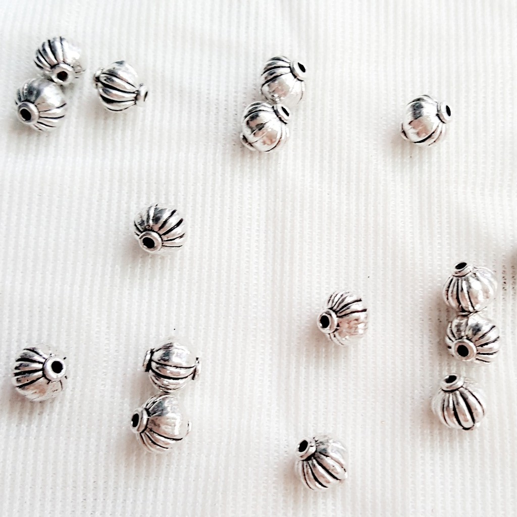 Charm xỏ : 23k - 50gr / gói &quot; hạt bí 6mm &quot; [ sỉ handmade gò vấp ]