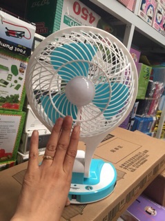 Quat tích điện mini fan