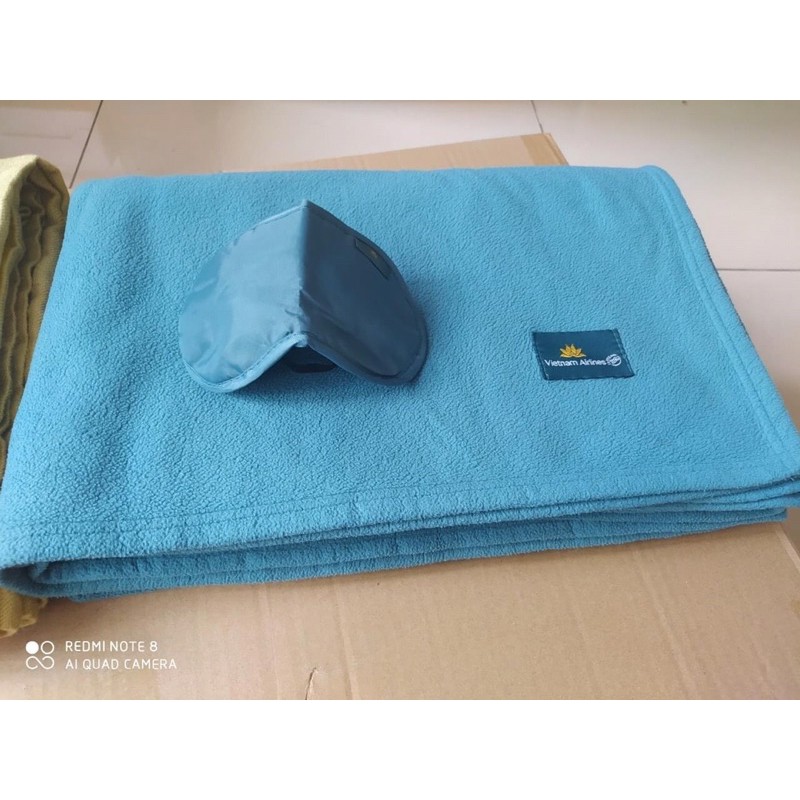 Chăn mềm máy bay, chăn hàng không Việt hàng mới 100% | BigBuy360 - bigbuy360.vn