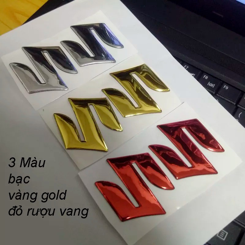 Bộ 2 logo SUZUKI 3D Nổi màu bạc, vàng, đỏ