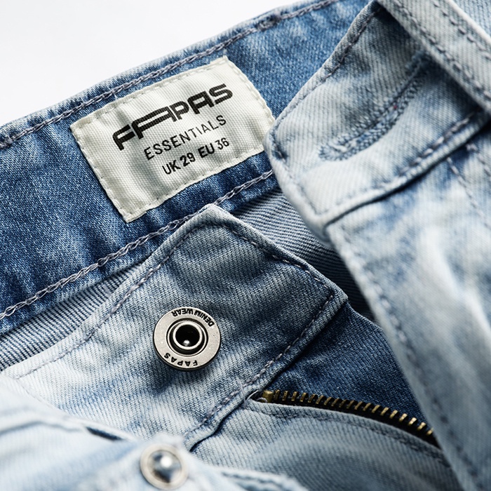 [Mã LTP50 giảm 50000 đơn 150000] Quần Jeans Nam Dominic Túi Sau Thêu Logo Kèm Tag Da Tạo Điểm Nhấn Form Skinny - FAPAS