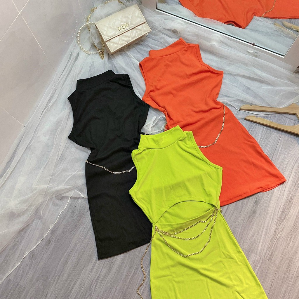 Đầm body ôm dáng cổ lọ sát nách đính xích hở eo