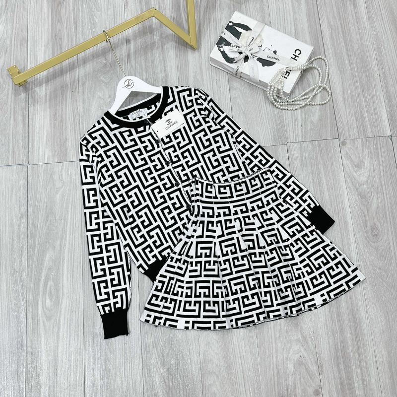 Sét váy len 9.2022.