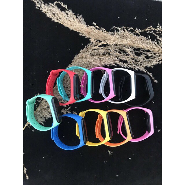 Đồng hồ unisex thể thao Ulzzang sport đèn led chống nước tốt thời trang năng động giới trẻ | BigBuy360 - bigbuy360.vn