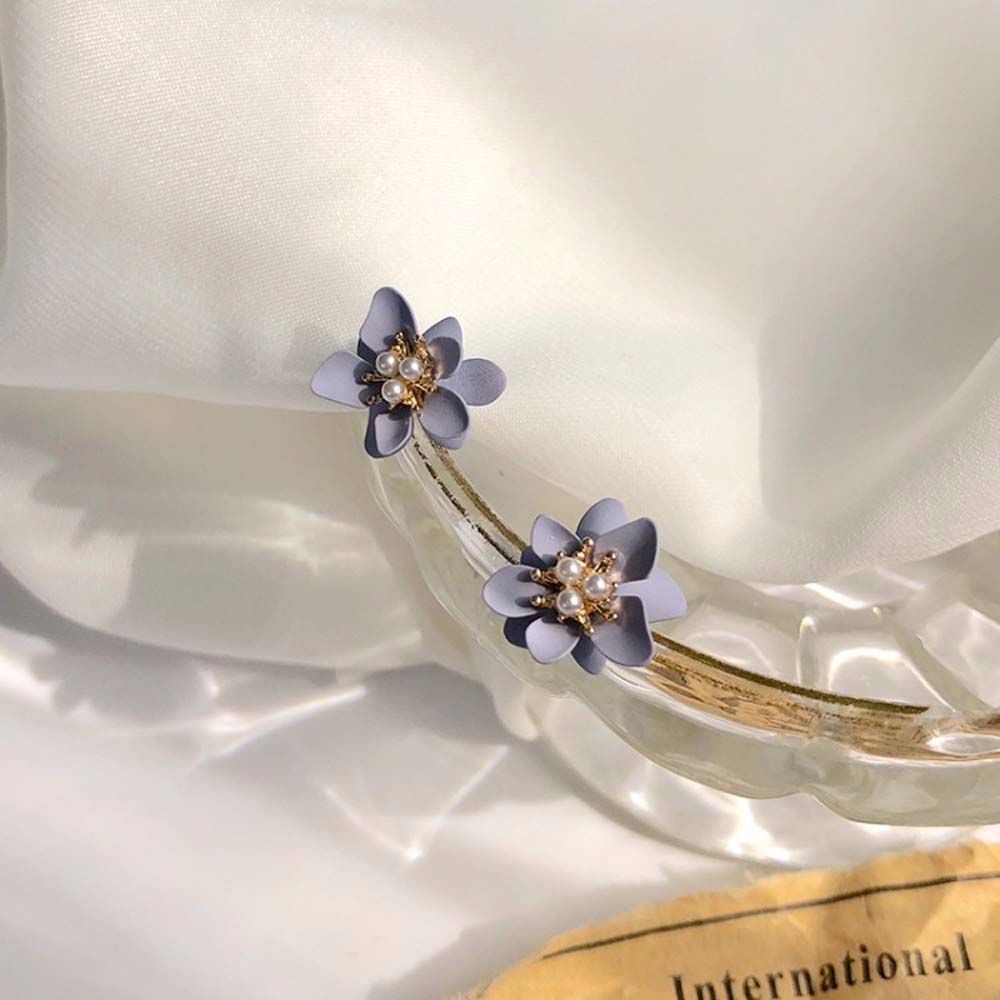 Khuyên Tai Kim Loại Hình Hoa Đính Ngọc Trai Giả Dễ Thương Phong Cách Hàn Quốc Cho Nữ