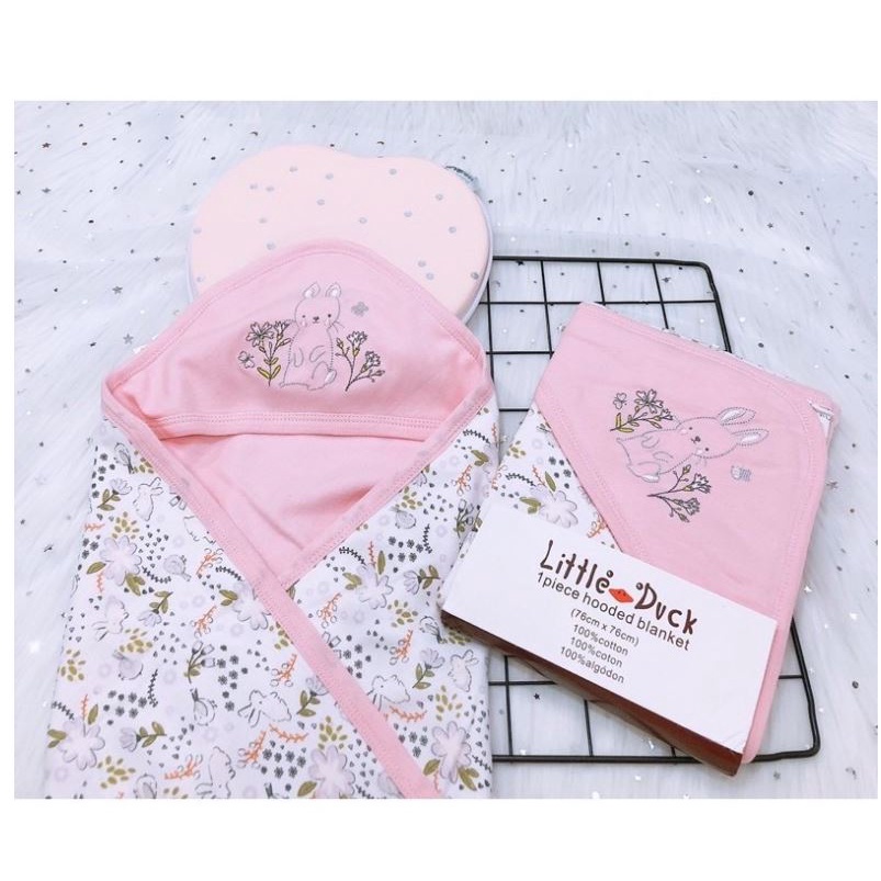 CHĂN Ủ ĐA NĂNG CÓ MŨ LITTLE DUCK CHO BÉ