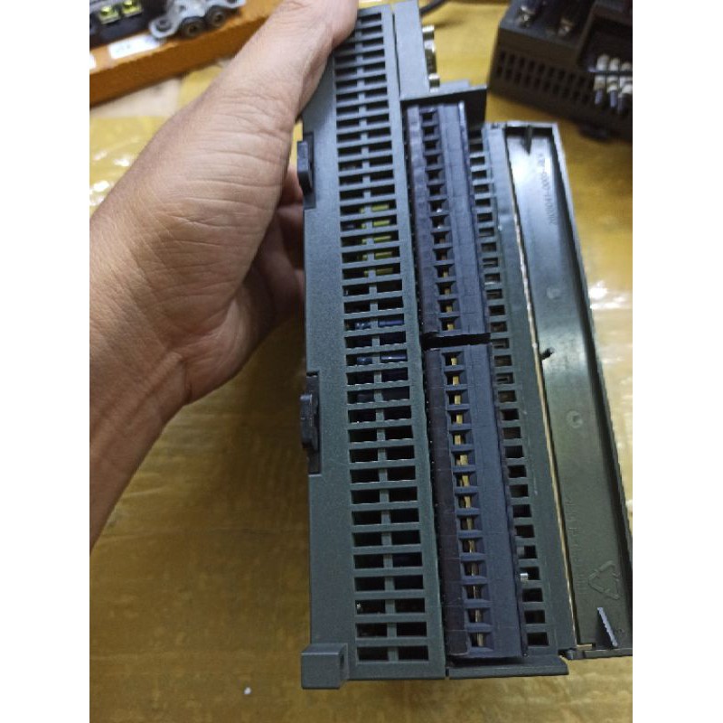 Bộ 4 Terminal của PLC S7 200. CPU 226