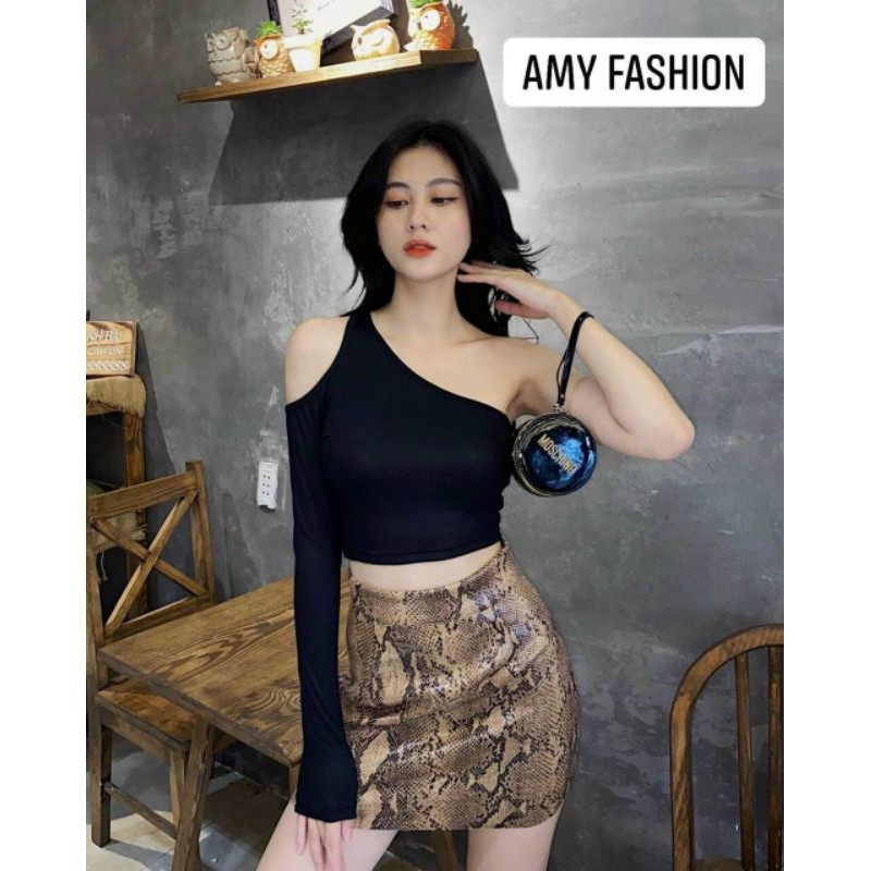 Áo croptop lệch vai chất borip VKVZB