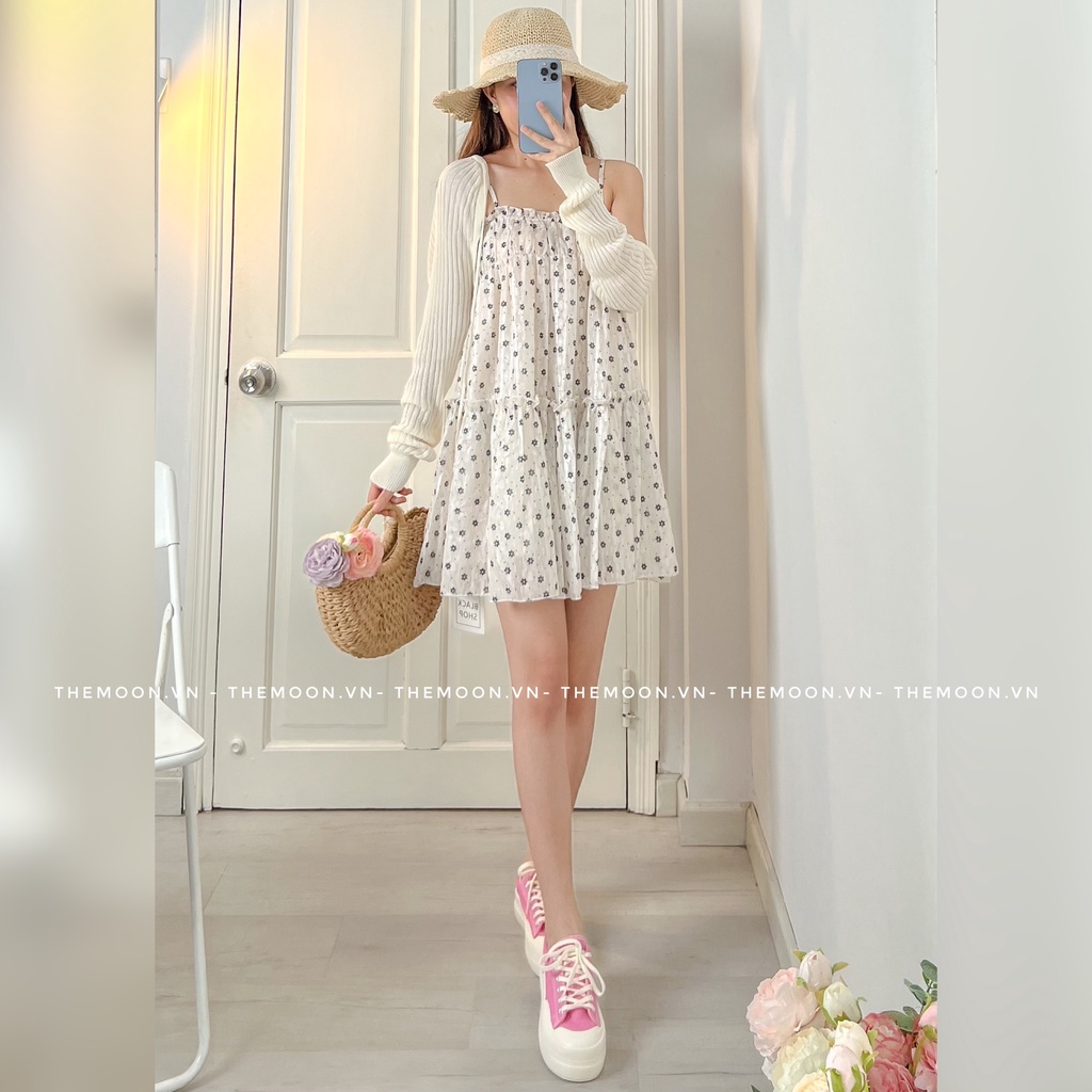 Đầm 2s hoa nhí kèm áo khoác len mỏng ngoài