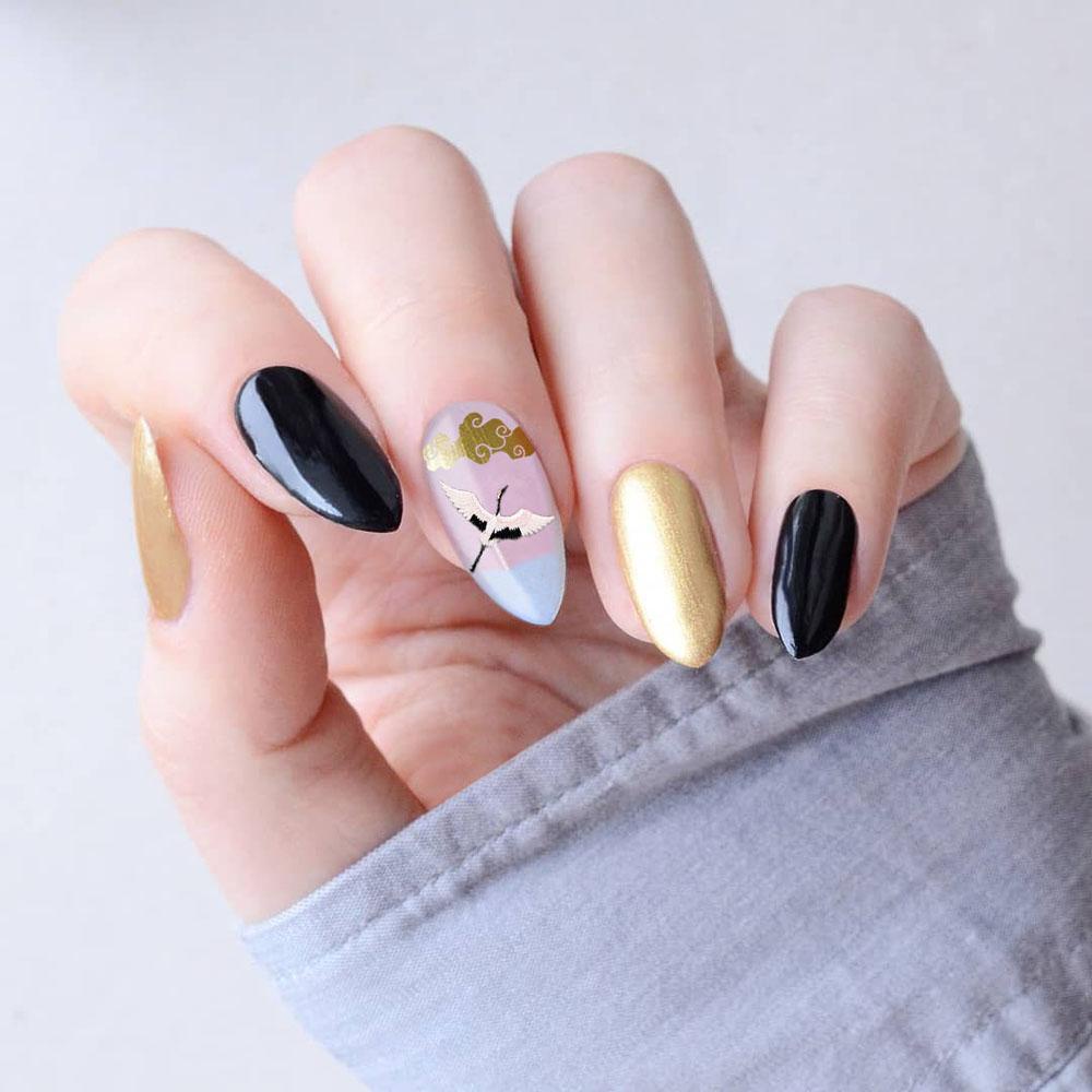 Miếng Dán Trang Trí Móng Tay Ba Chiều Tự Dính Hình Chim Hạc Tinh Tế Dành Cho Bạn Nữ