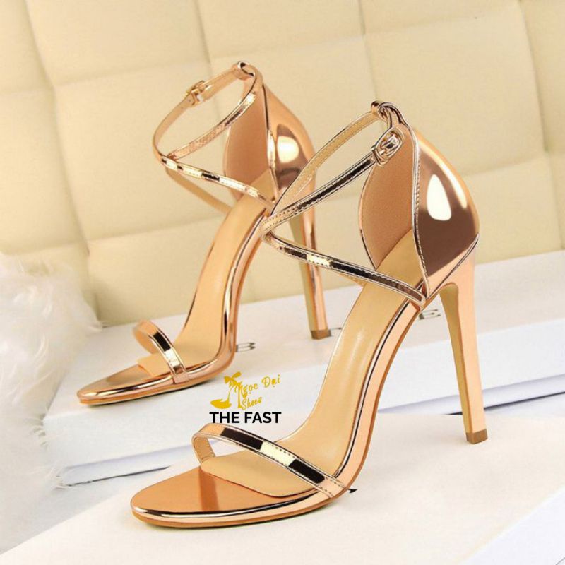 Giày xăng đan gót nhọn quai chéo chân sành điệu NĐ221