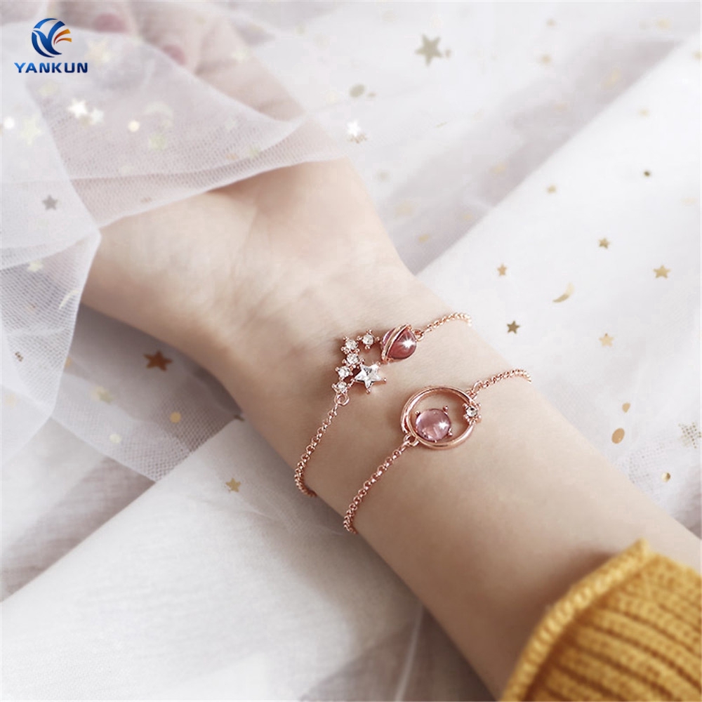 Vòng Tay Hợp Kim Đính Đá Xinh Xắn
