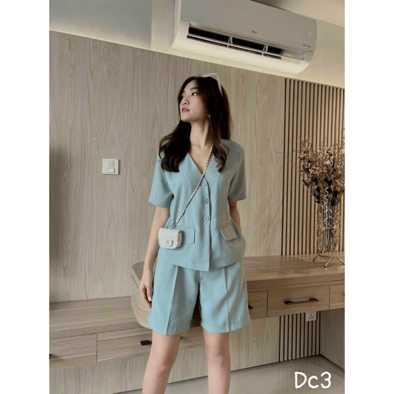 (Free ship) Xả Lỗ Cho Sét Bộ Quần Short + Áo Kiểu Dáng Sơ Mi Cổ V Siêu Đẹp UP HHP Fashion