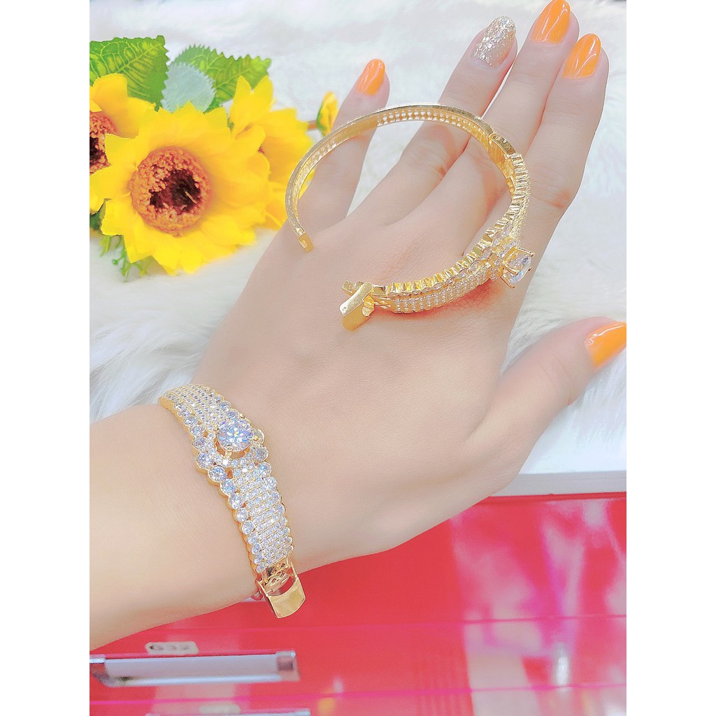 Vòng tay nữ UHA, lắc tay bền màu thiết kế cao cấp sáng lấp lánh V2992145A-450
