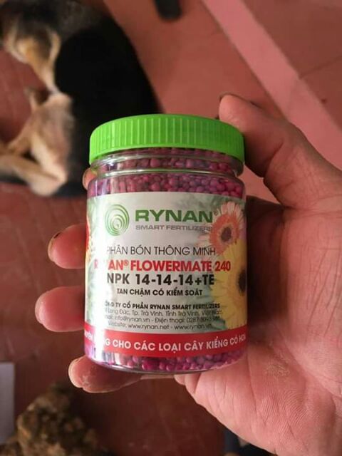 Phân Bón tan chậm Thông Minh Rynan Flowermate 240 NPK 14-14-14+TE Chuyên dùng cho các loại cây kiểng có hoa (150g)