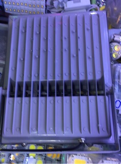 Pha đèn led 100w 2 nhân