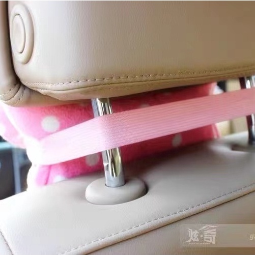 Gối tựa đầu hình hello kitty xinh xắn dành cho xe hơi