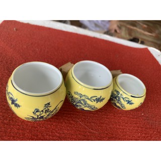 Hũ đựng thức ăn cho chim