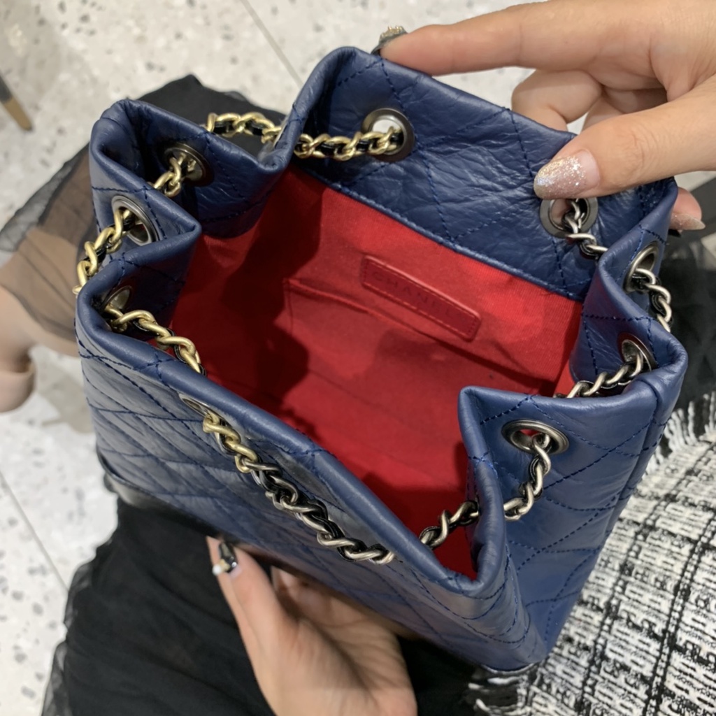 Ba lô nữ da thật cao cấp 𝘾𝙝𝙖𝙣𝙚𝙡 𝘾𝙝𝙖𝙣n𝙚𝙡 CN kiểu dáng thời trang, nữ tính