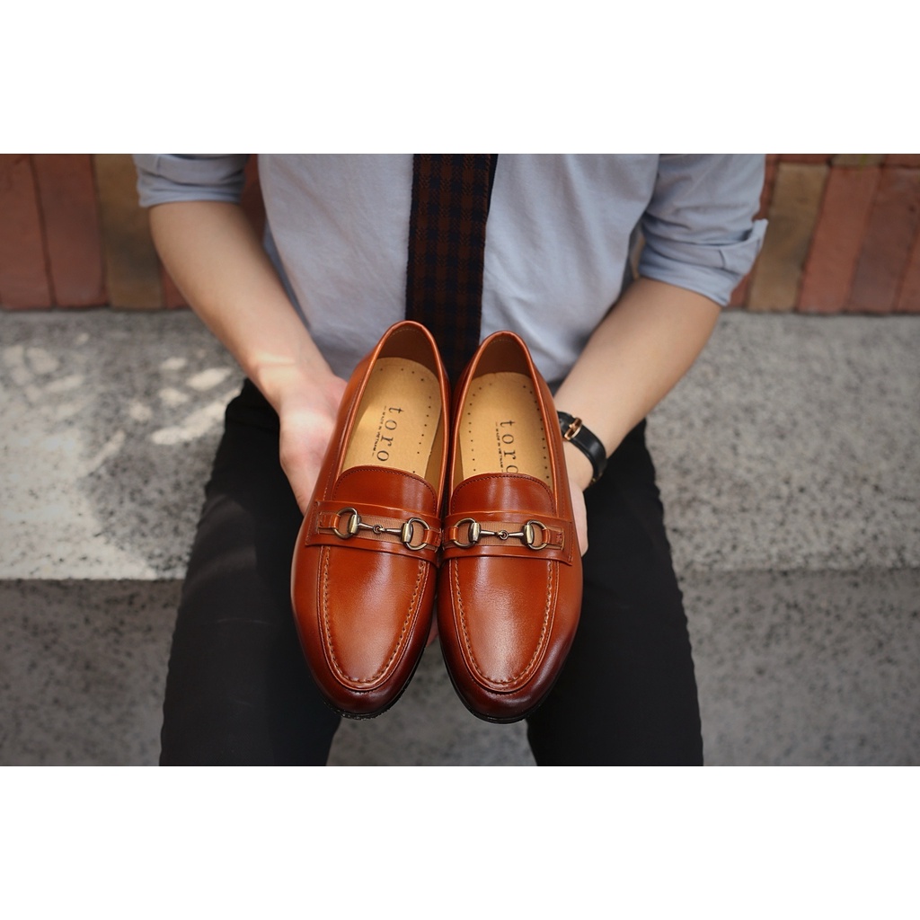 Giày Lười Loafer Nam Đai Dù Da Bò Nguyên Tấm Santoro Mã M661