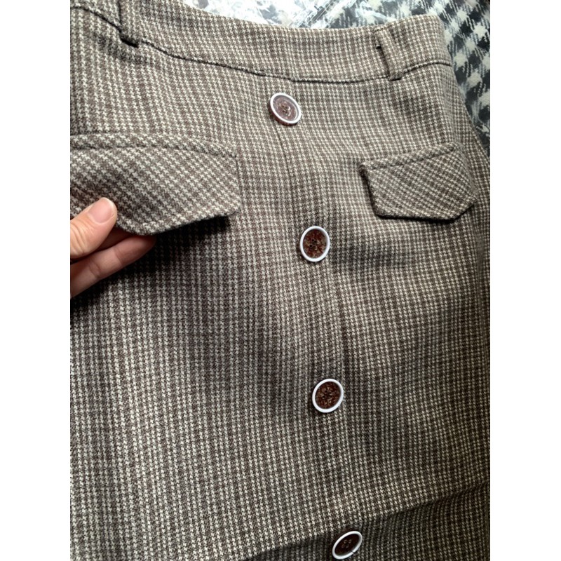 Chân váy dạ kẻ dáng dài kèm đai | BigBuy360 - bigbuy360.vn