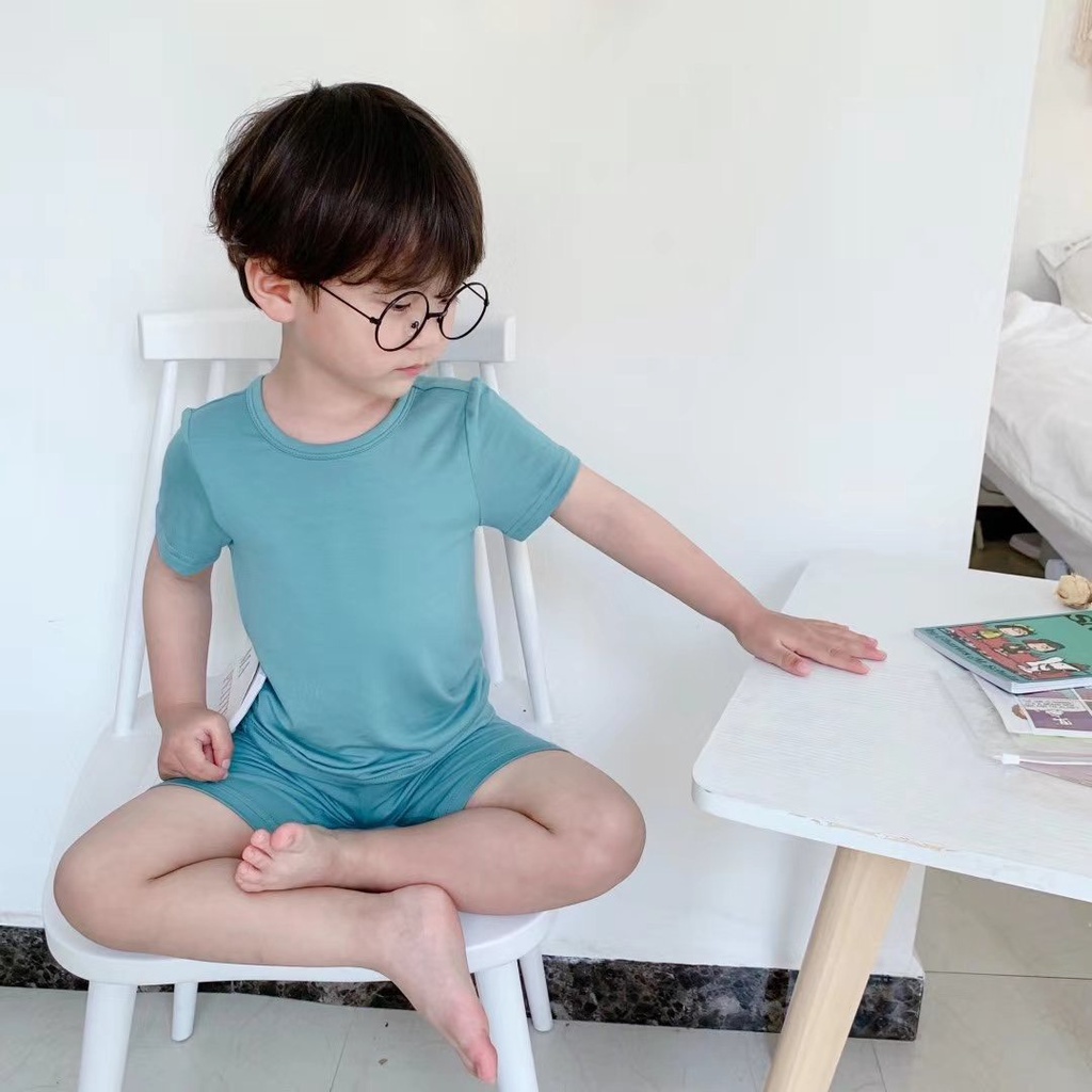 Set bộ đùi trơn vải mềm đơn màu cho bé S722. &lt; FOM NHỎ HƠN 1 SIZE]