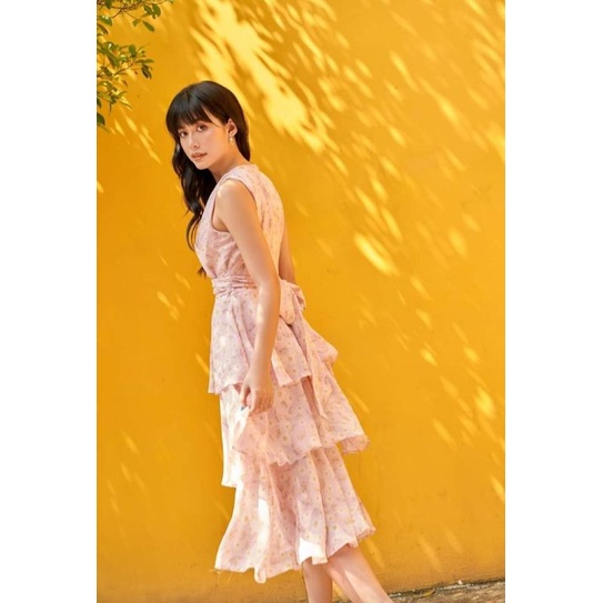 Đầm OLV, size S, mặc 1 lần cà phê còn như mới.