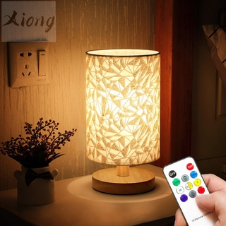 Đèn bàn gỗ cao cấp có chụp đèn đặc biệt