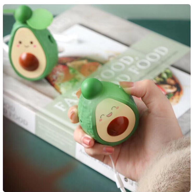 Quạt tiện ích mini cầm tay hình trái bơ cực dễ thương - Casealpha