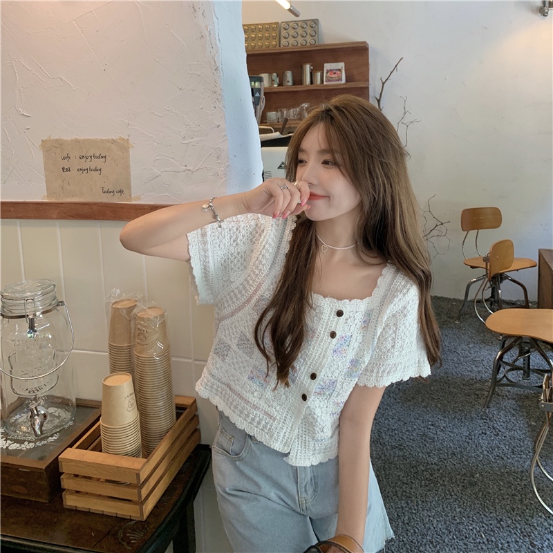 Áo Croptop Vải Cói Tay Ngắn Phom Rộng Cổ Vuông AK41