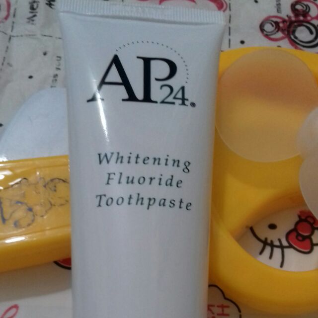 Kem đánh răng ap24